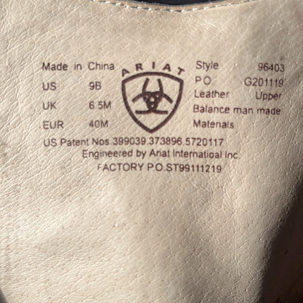 Really Beautiful Black Ariat Spats Style Ankle Boots - Size 9 - Picture 10 of 10